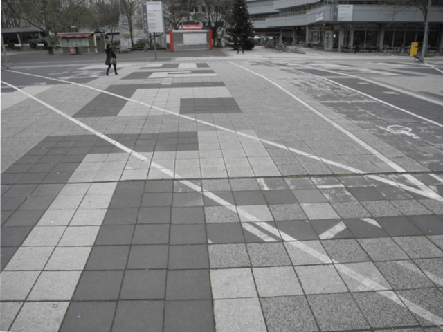 Albertus-Magnus-Platz, Zentraler Platz der Universitt Kln. Gestaltung von Jrgen-Hans Grmmer